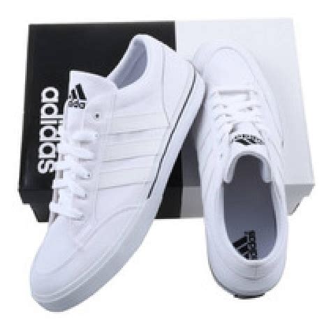 tenis blancos adidas hombre.